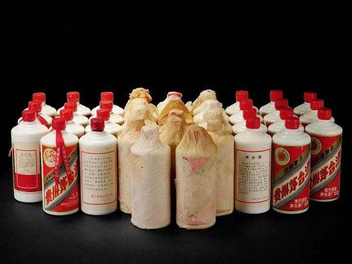 和平日照岚山回收酒价格哪里回收(附近上门回收茅台酒）?